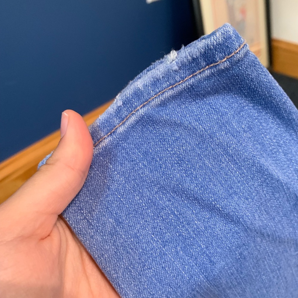 BRIGHT BLUE AEO JEANS